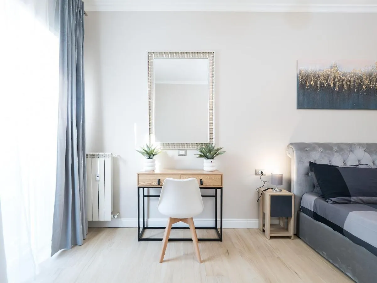 50 Apartments Rome